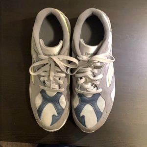 Reebok Gray Sneakers